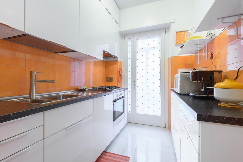 B&B Ad Maiora Roma Eksteriør billede