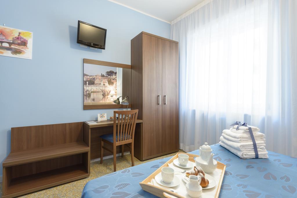 B&B Ad Maiora Roma Værelse billede