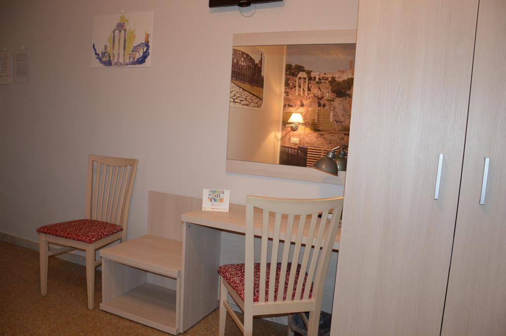 B&B Ad Maiora Roma Værelse billede